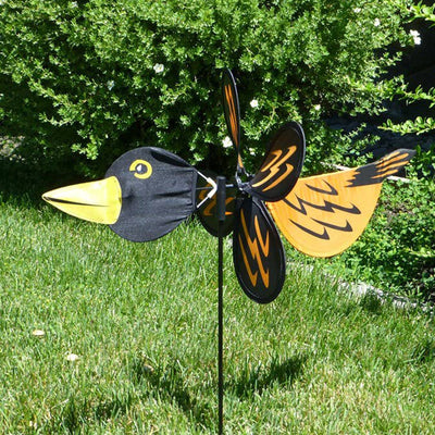 Baby Oriole Wind Spinner Outside Scene